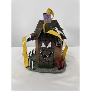 Metal Halloween Haunted House candle holder Made in China